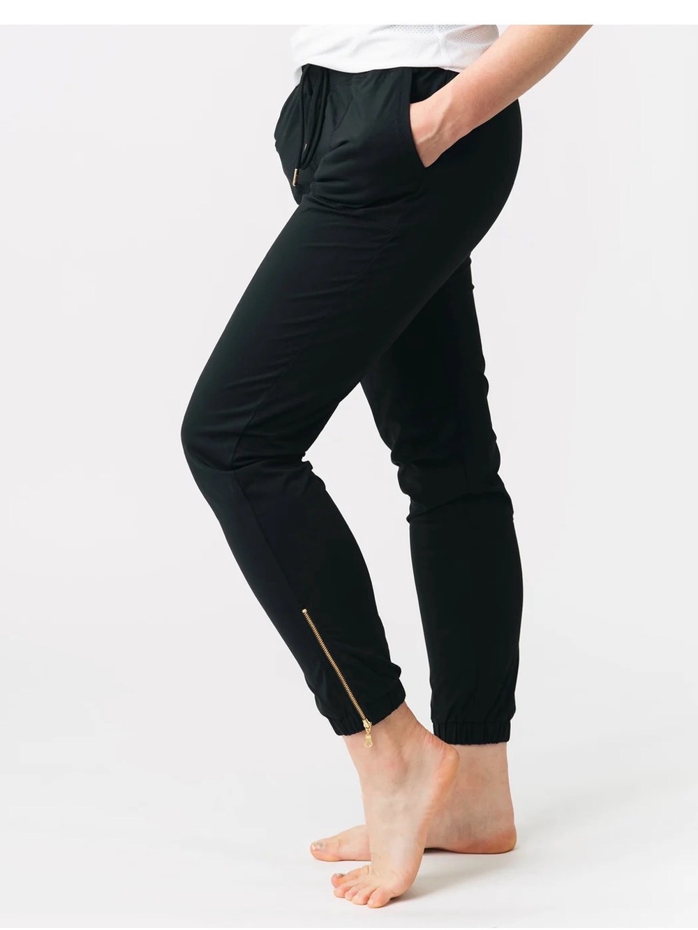 Zyia Black Peak Joggers, size XL